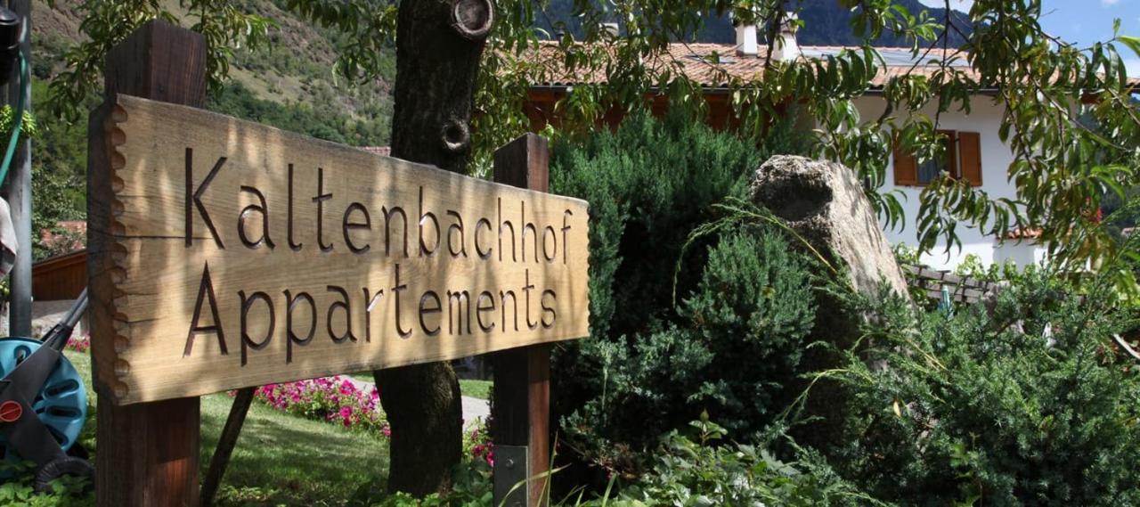 Ferienwohnungen Kaltenbachhof - Urlaub auf dem Biobauernhof Partschins Exterior foto
