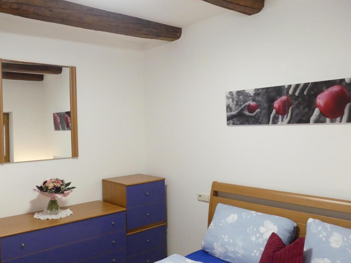 Ferienwohnungen Kaltenbachhof - Urlaub auf dem Biobauernhof Partschins Exterior foto